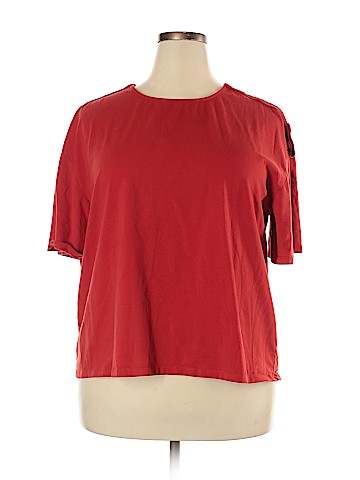 ELOQUII Short Sleeve T-Shirt (view 1)
