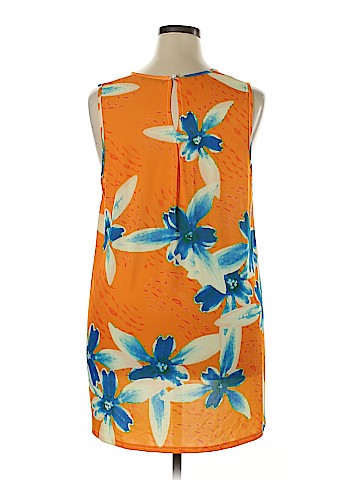 Lily by Firmiana Casual Dress (view 2)