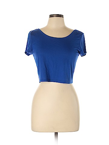 American Eagle Outfitters Short Sleeve T-Shirt (view 1)