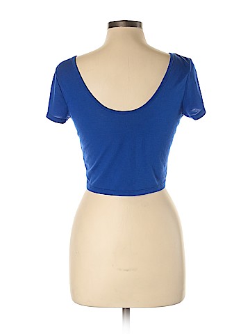 American Eagle Outfitters Short Sleeve T-Shirt (view 2)