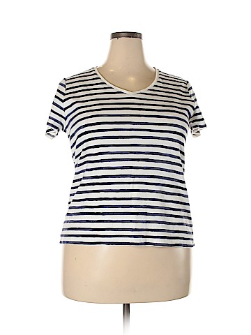 Croft & Barrow Short Sleeve T-Shirt (view 1)