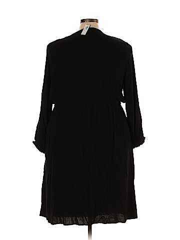 Old Navy Casual Dress (view 2)