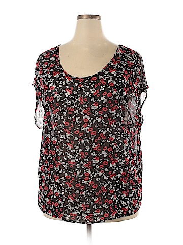 Torrid Short Sleeve Blouse (view 1)