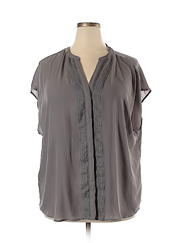 Torrid Short Sleeve Blouse (view 1)