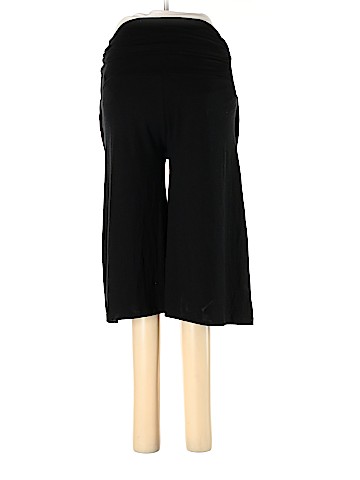 Old Navy - Maternity Shorts (view 2)