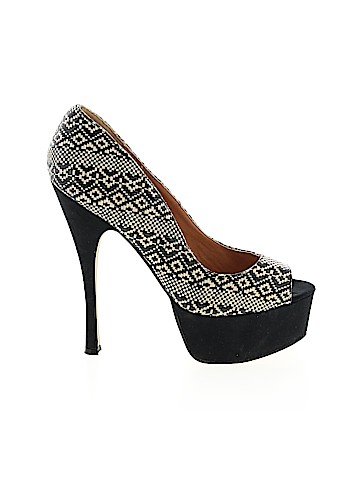 Shoedazzle Heels (view 1)