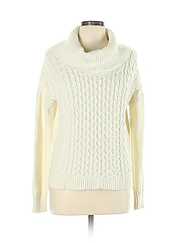 American Eagle Outfitters Pullover Sweater (view 1)