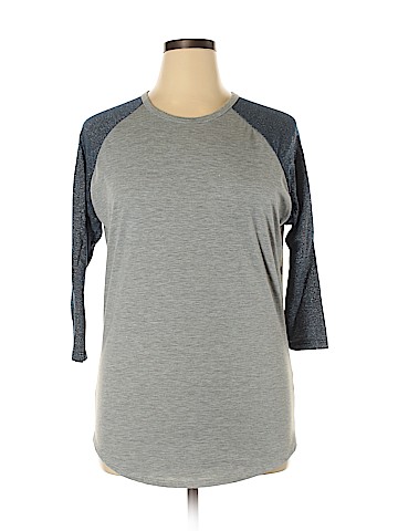 Lularoe 3/4 Sleeve T-Shirt (view 1)