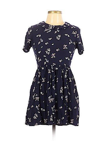 Forever 21 Casual Dress (view 1)