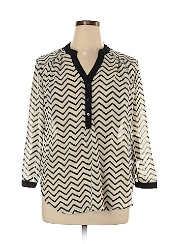 Macdougal & Houston 3/4 Sleeve Blouse (view 1)