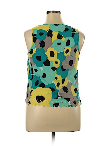 Candie's Sleeveless Blouse (view 2)