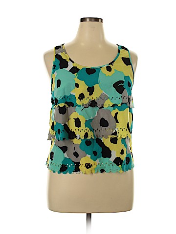 Candie's Sleeveless Blouse (view 1)