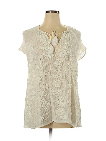 Akemi + Kin Short Sleeve Blouse (view 1)