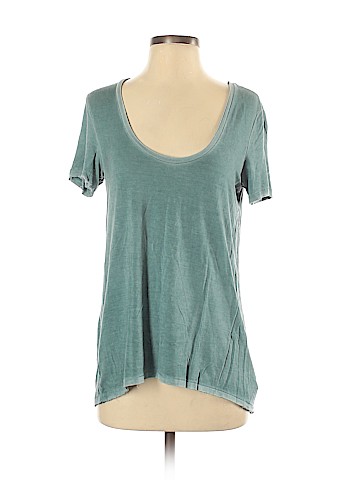 American Eagle Outfitters Short Sleeve T-Shirt (view 1)
