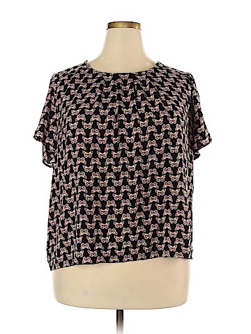 Forever 21 Plus Short Sleeve Blouse (view 1)