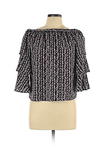 Romeo & Juliet Couture 3/4 Sleeve Blouse (view 1)