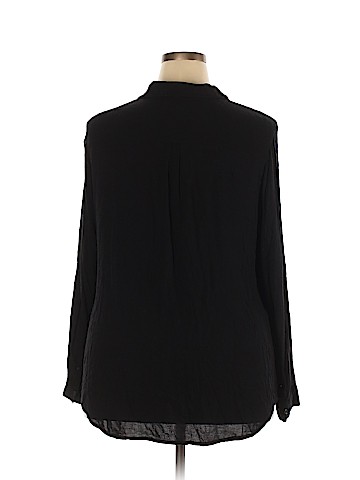 Croft & Barrow Long Sleeve Blouse (view 2)