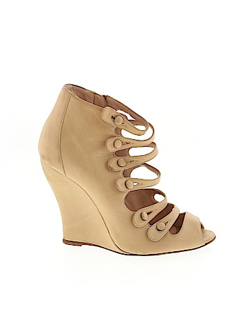 Oscar De La Renta Wedges (view 1)