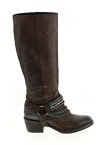 Vera Wang Boots (view 1)