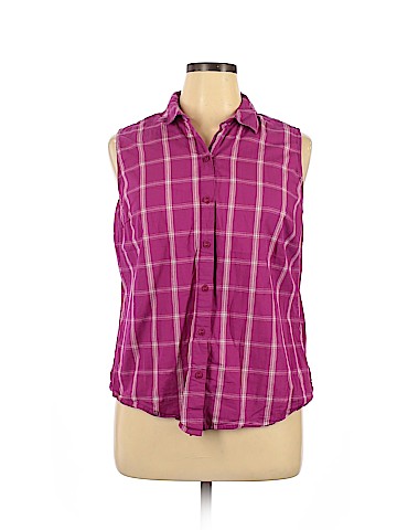 Croft & Barrow Sleeveless Button-Down Shirt (view 1)