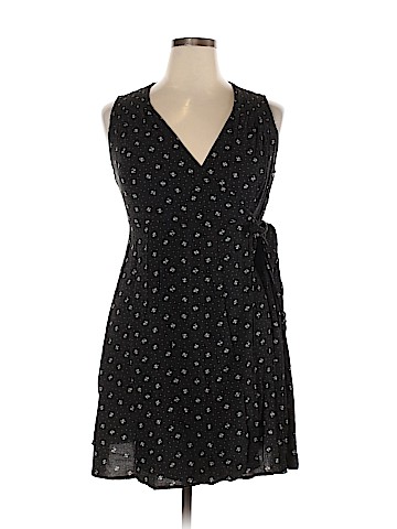 Universal Thread Casual Dress (view 1)