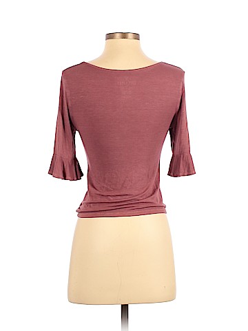 American Eagle Outfitters Short Sleeve Top (view 2)