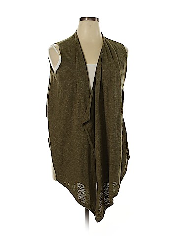 Cato Plus Cardigan (view 1)