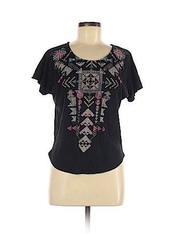 Forever 21 Short Sleeve T-Shirt (view 1)