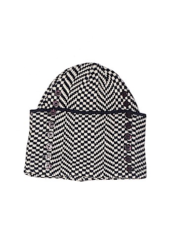 Roxy Beanie (view 1)