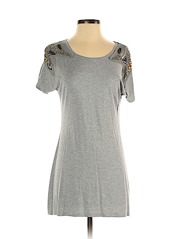 Romeo & Juliet Couture Short Sleeve Top (view 1)