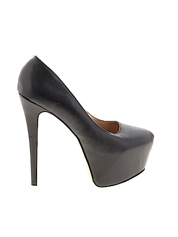 Lui Chung Heels (view 1)