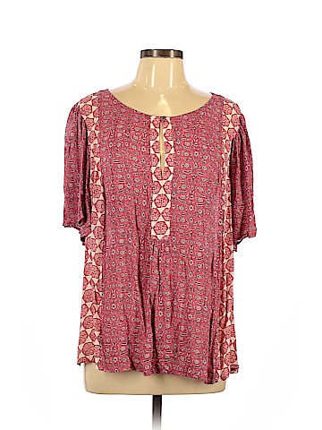 Lucky Short Sleeve Blouse (view 1)