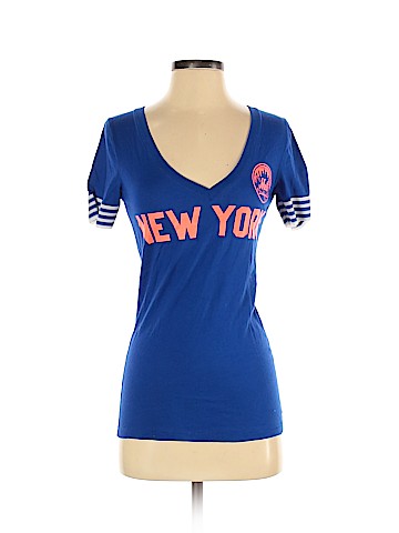 Victoria's Secret Pink Short Sleeve T-Shirt (view 1)