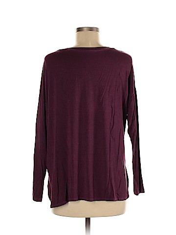American Eagle Outfitters Long Sleeve T-Shirt (view 2)