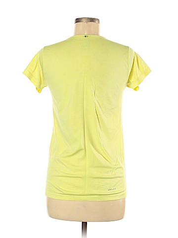 Nike Active T-Shirt (view 2)