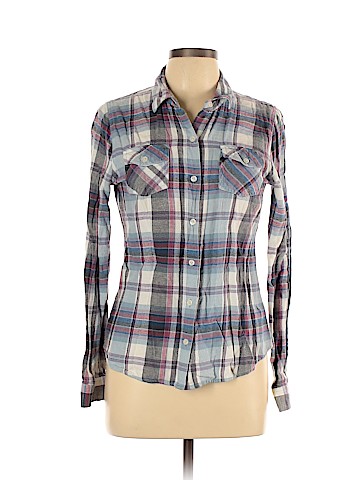 Mossimo Supply Co. Long Sleeve Button-Down Shirt (view 1)