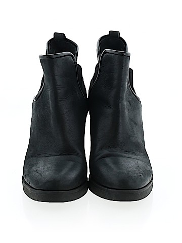 Donald J Pliner Ankle Boots (view 2)