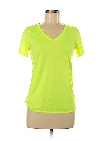 Nike Active T-Shirt (view 1)