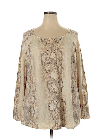 Old Navy Pullover Sweater (view 1)