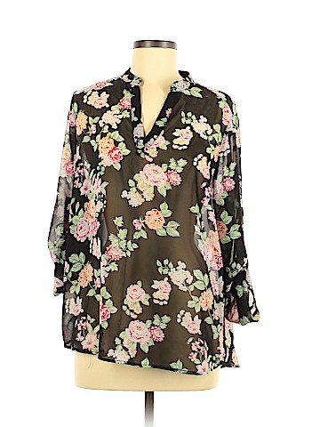 No Boundaries Long Sleeve Blouse (view 1)