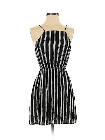 Forever 21 Casual Dress (view 1)