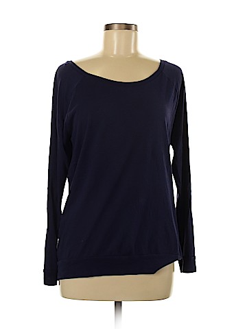 Victoria's Secret Pink Long Sleeve T-Shirt (view 1)