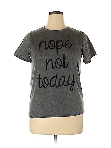 Unbranded Short Sleeve T-Shirt (view 1)