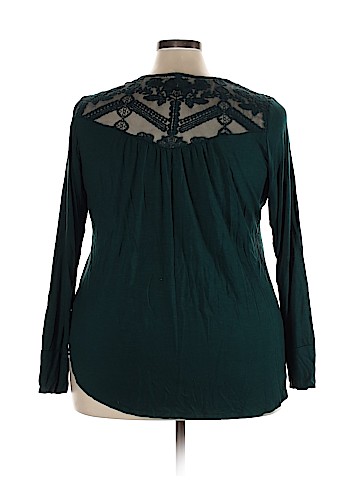 Maurices Long Sleeve Top (view 2)