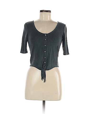 American Eagle Outfitters Short Sleeve Blouse (view 1)