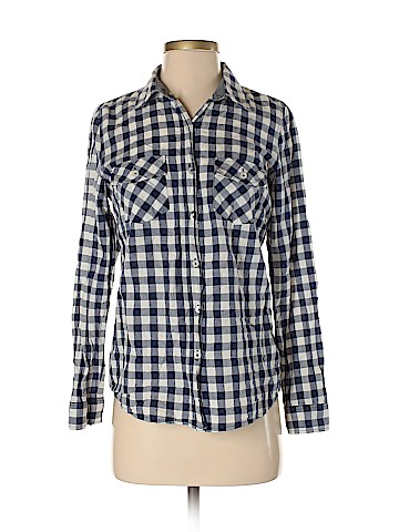 Forever 21 Long Sleeve Button-Down Shirt (view 1)