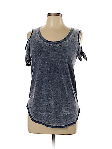 Heart Hips 3/4 Sleeve Top (view 1)