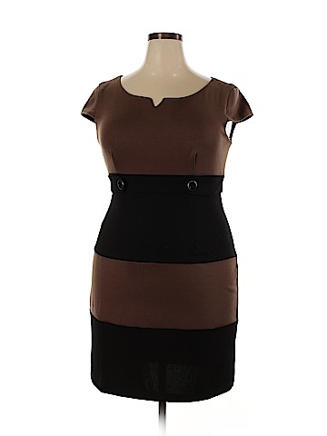 Liz Claiborne Casual Dress (view 1)