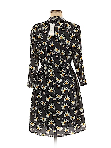 Banana Republic Casual Dress (view 2)