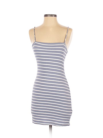 Forever 21 Casual Dress (view 1)